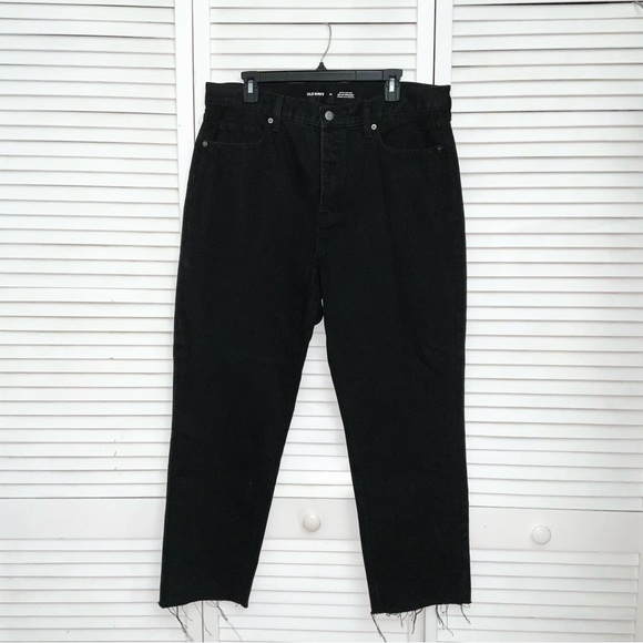 Old Navy Extra High Waisted Button-Fly Sky-Hi Straight Cut-Off Jeans Size 14 - Picture 2 of 4